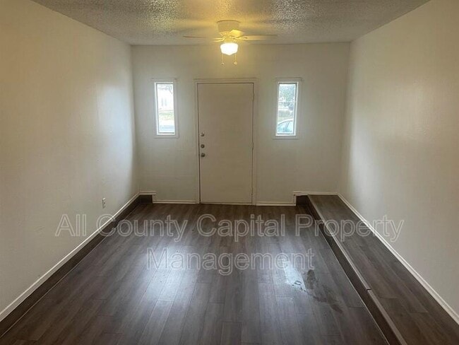 Building Photo - 5105 Teri Rd