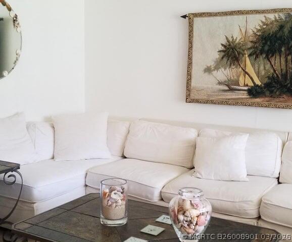 Foto del edificio - 110 Shore Ct