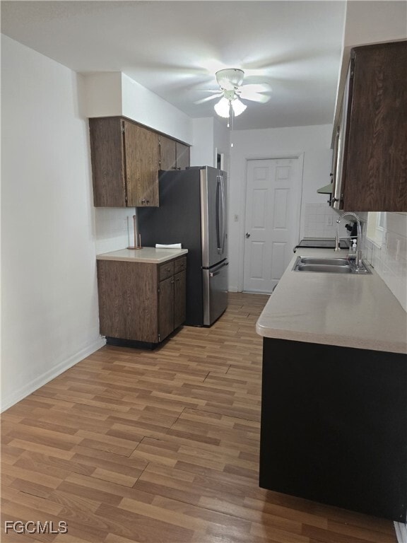 Foto del edificio - 112 Kerr Cir