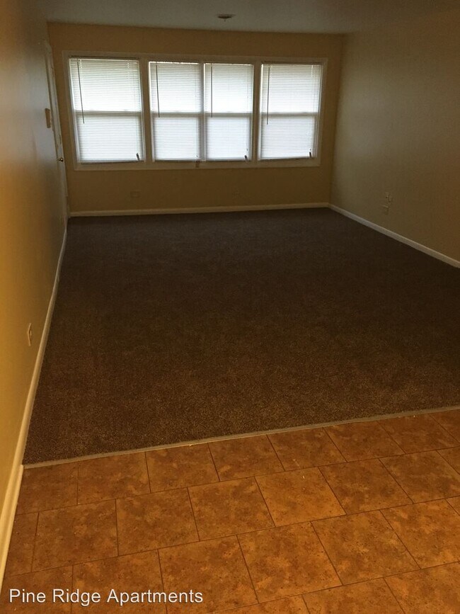 Foto del edificio - 1012-1012-1016 Parkwood Dr