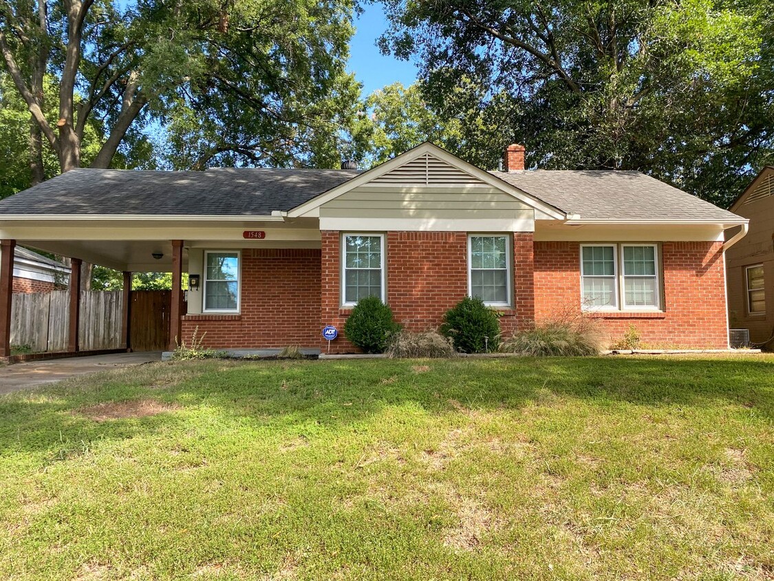 Foto principal - 3 bed, 1 bath in Colonial Acres / East Mem...