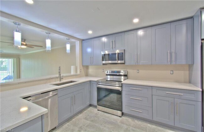 Foto del edificio - 776 Landover Cir