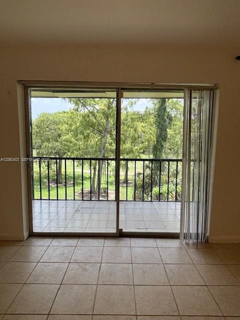 Building Photo - 7900 S Colony Cir