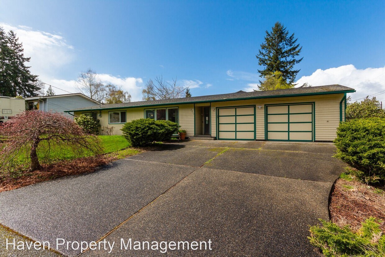 Primary Photo - 3 br, 1 bath House - 2217 S 248th St