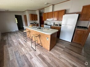Building Photo - 429 Laurel Oak Ln