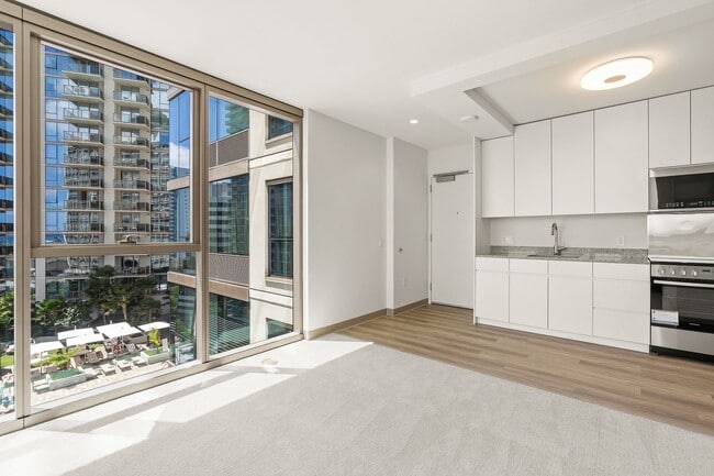 Building Photo - Modern 2 BD/1 BA at The Flats at Sky Ala Moana East