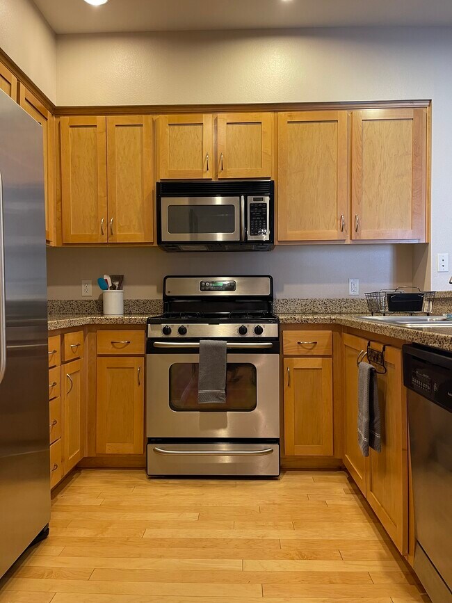 Kitchen - 450 J St