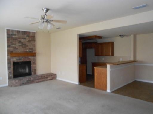 Foto del edificio - 2419 Independence Blvd