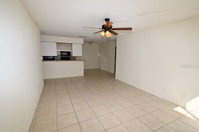 Foto del edificio - 5914 Willow Ridge Dr