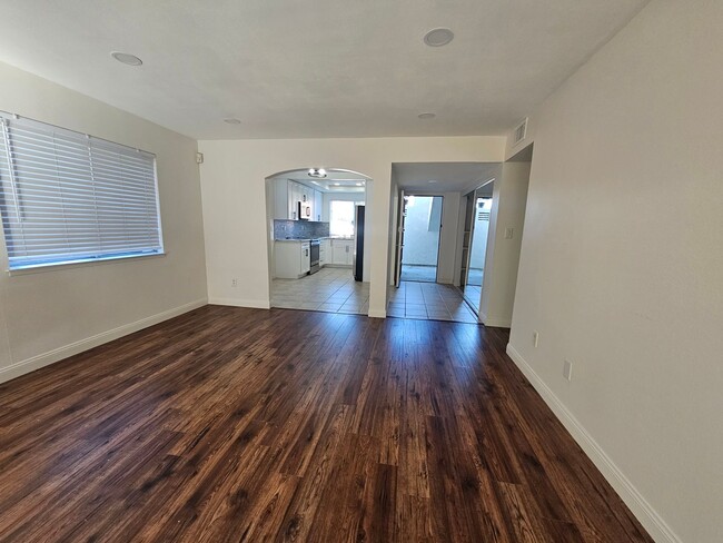 Building Photo - 2 bed/ 2 bath in Rancho Bernardo