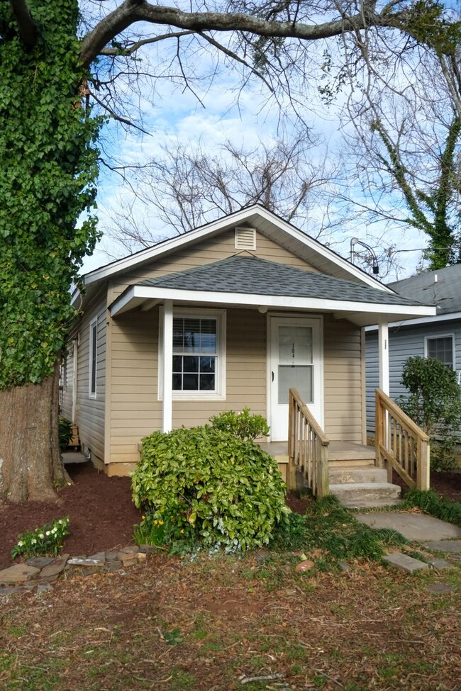 Foto del edificio - 1 bedroom, 1 bathroom house