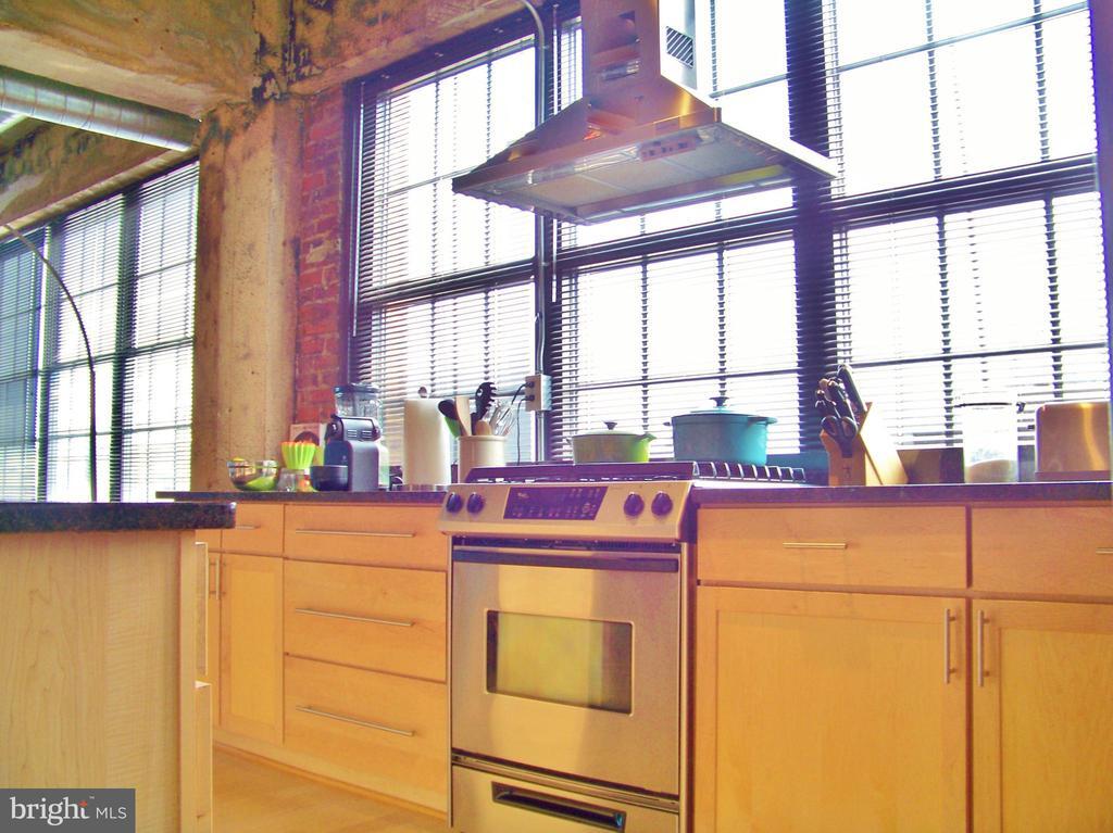 Foto principal - 234 Holliday St