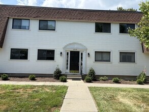 Building Photo - 26 Hulls Hwy