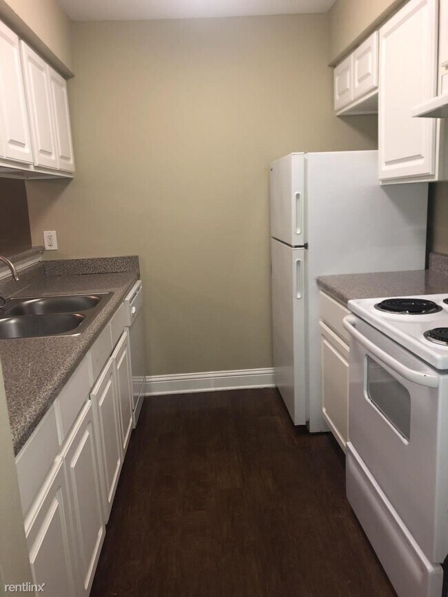 Building Photo - 1 br, 1 bath Condo - 225 E X St Flat  1 Bath