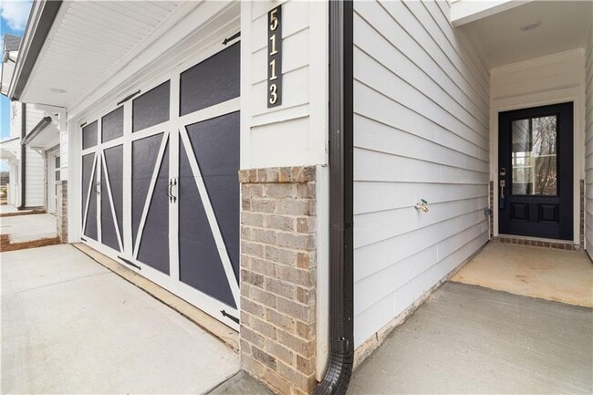 Foto del edificio - 5113 Sidney Sq Dr