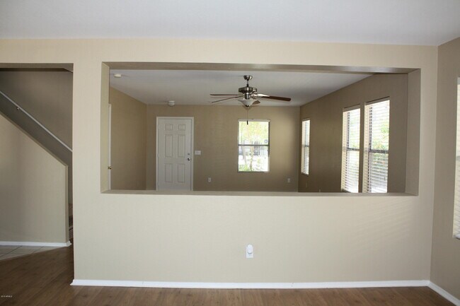 Building Photo - 112 E Milada Dr