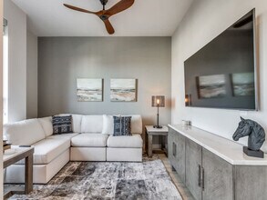 Building Photo - 3700 McKinney Ave Building Photo - 3700 McKinney Ave