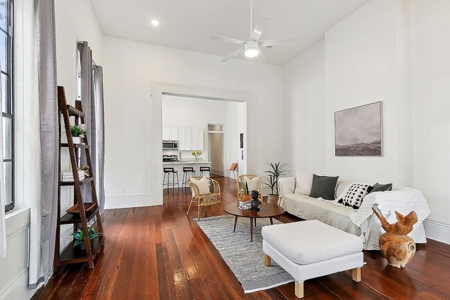 Photo - 2123 S Liberty St Apartment