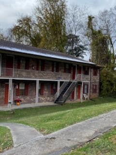 Building Photo - 127 Hillcrest Dr