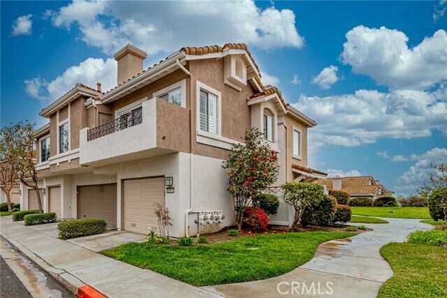 Primary Photo - 1053 S Daybreak Ct