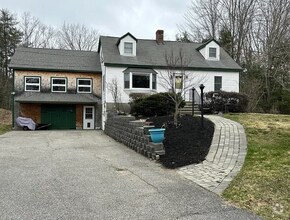 Building Photo - 33 Garden St