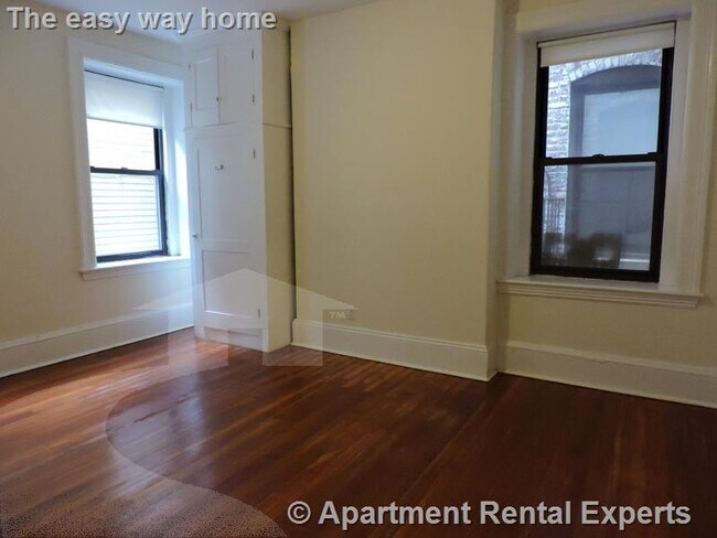 Foto del edificio - 885 Massachusetts Ave