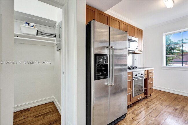 Foto del edificio - 736 Lenox Ave.