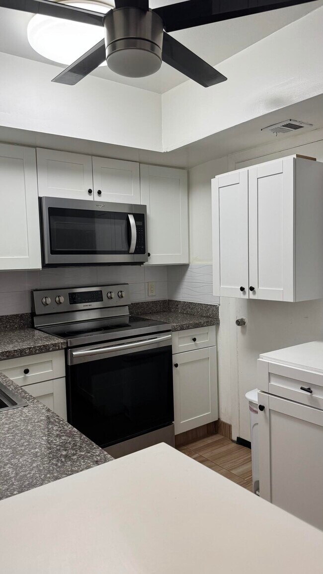 Foto del edificio - 3701 Jackson St