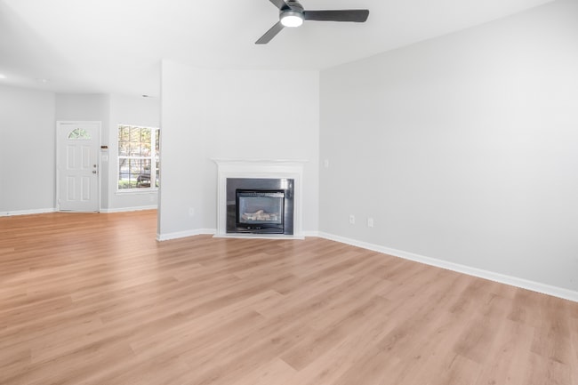 Building Photo - 12452 Stratfield Pl Cir