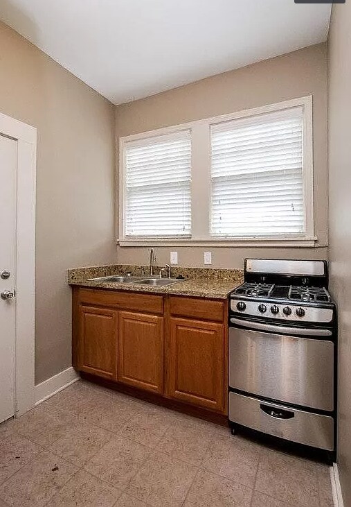 31 S McLean Blvd Unit 17, Memphis, TN 38104 Apartments in Memphis, TN