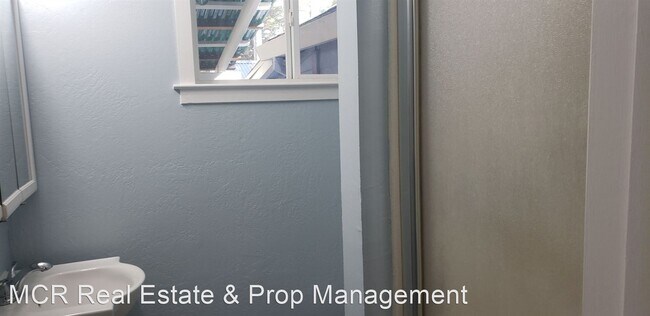 Foto del edificio - 3 br, 2 bath House - 14117 PINE ST
