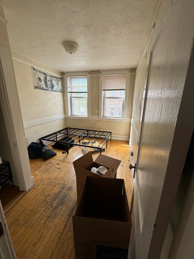 Foto del edificio - 161 Endicott St