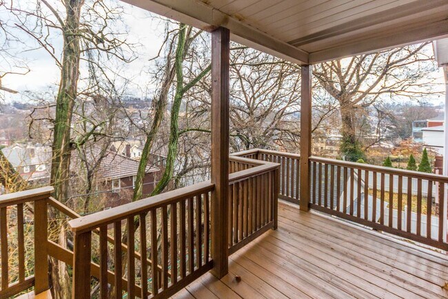 Foto del edificio - 4029 Windsor St