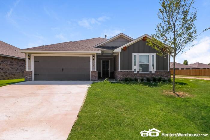 Foto principal - New Construction 4 bed 2 bath