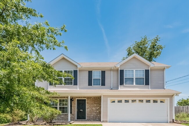 Building Photo - 500 Loyce Ct