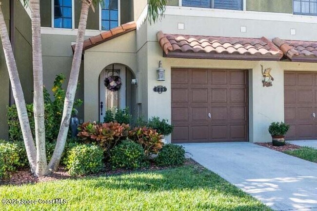 Building Photo - 708 Ventura Dr