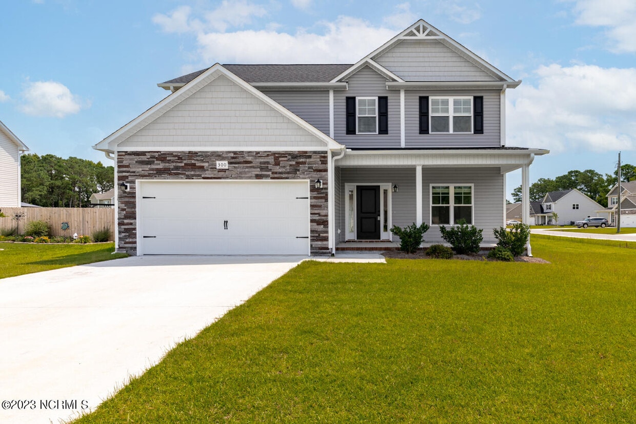 300 Waylon Wy, Holly Ridge, NC 28445 House Rental in Holly Ridge, NC