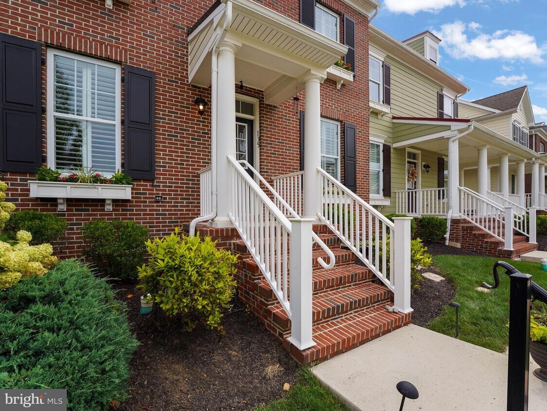 135 Spring Oak Dr, Malvern, PA 19355 Townhome Rentals in Malvern PA