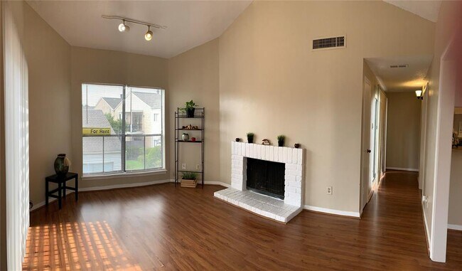 Foto del edificio - 10178 Oakberry St