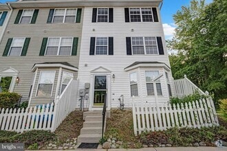 Building Photo - 50 Amberstone Ct