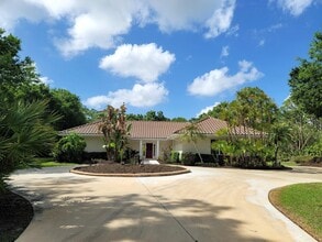 Building Photo - 7922 Steeplechase Ln