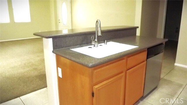 Foto del edificio - 11044 Ragsdale Rd