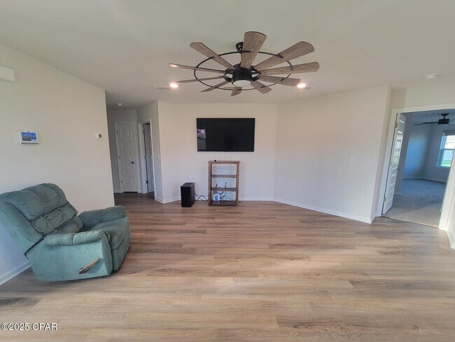 Foto del edificio - 6570 Atkins Rd