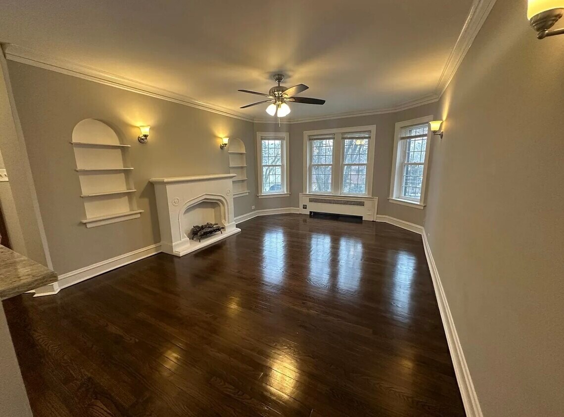 Foto principal - 29 N Brainard Ave