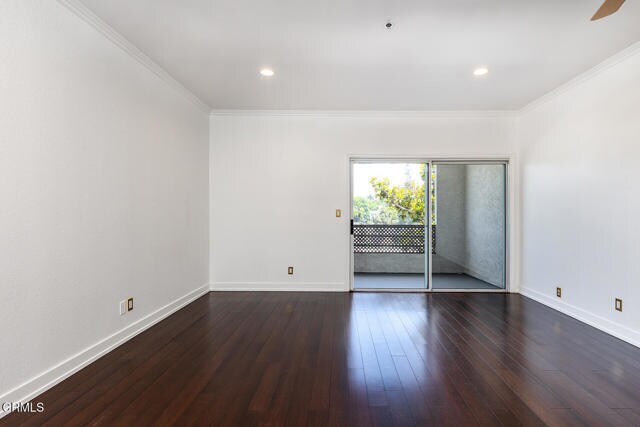 Building Photo - 300 N El Molino Ave