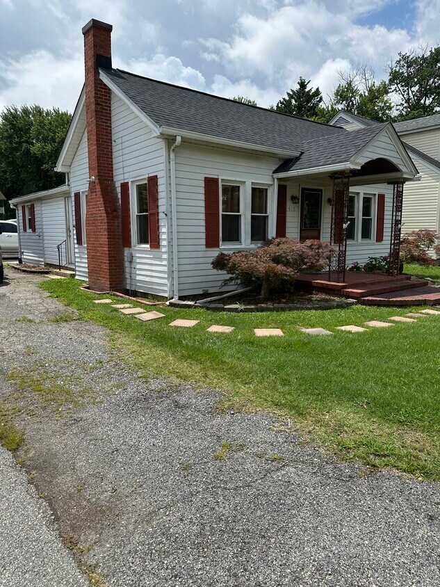 Foto principal - 418 Main St