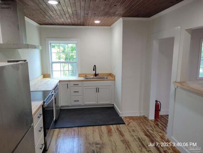 Foto del edificio - 4117 Barrancas Ave