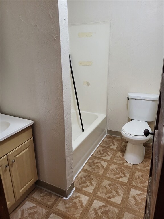 Building Photo - 139 How St