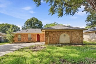 Building Photo - 810 Sunnybrook Ln