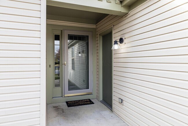 Foto del edificio - 2423 Sutter Pkwy